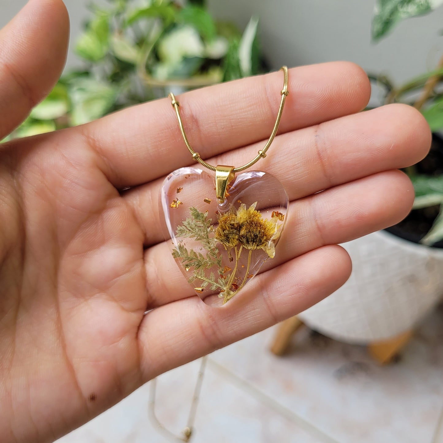 Heart shape set Chrysanthemum flower