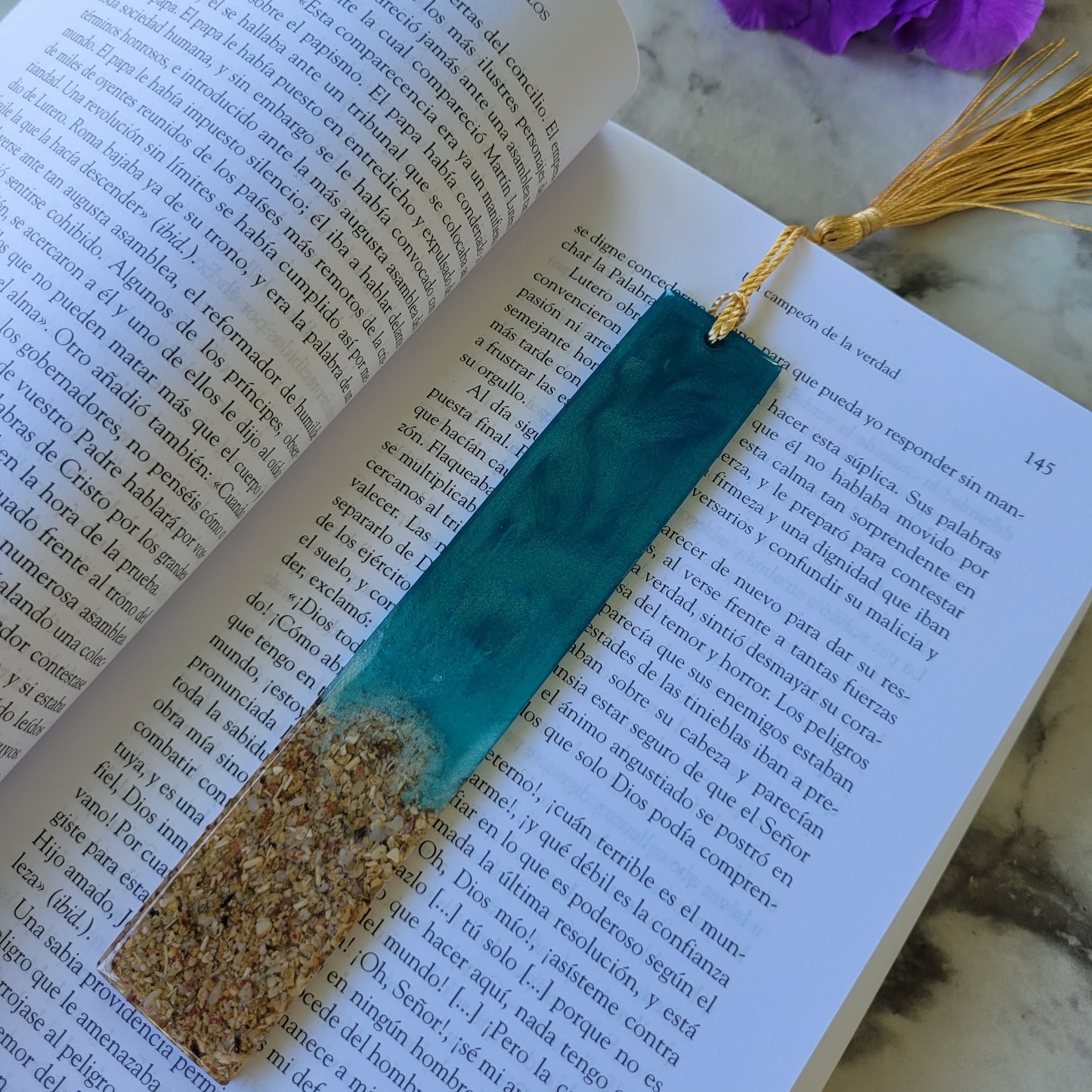 Sea bookmark