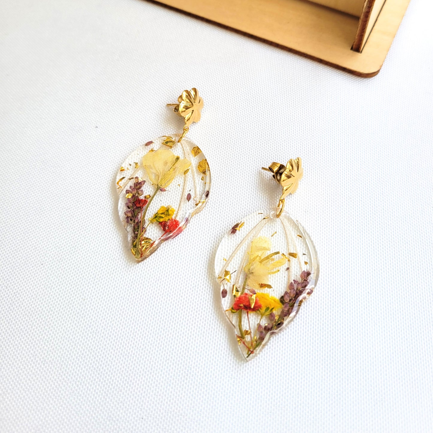 Natural flower earrings