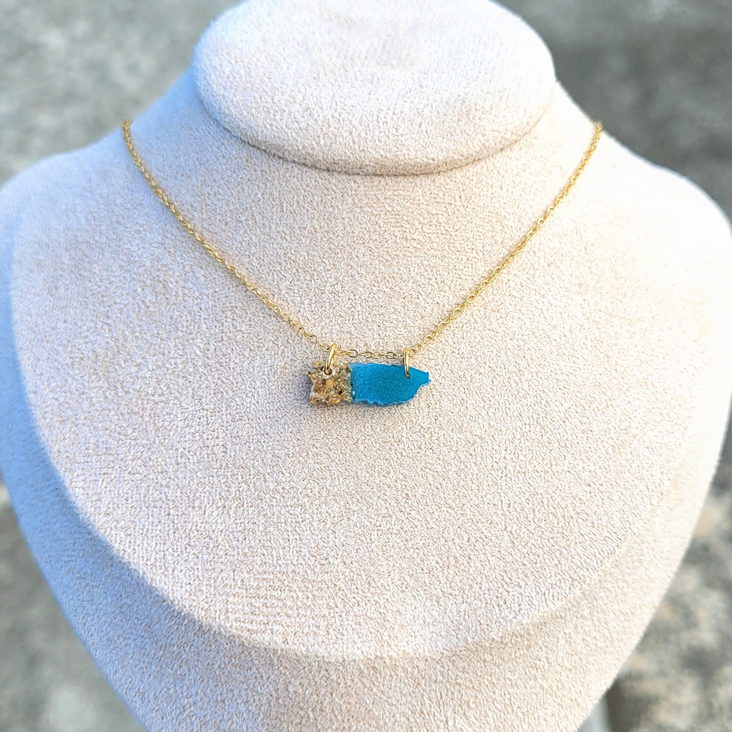 PR Island Necklace