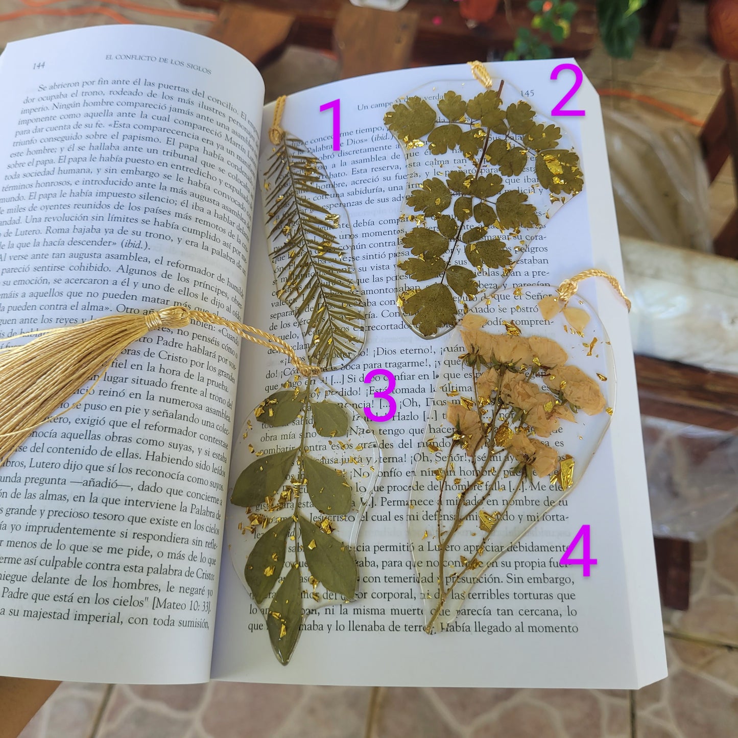 Leaf Bookmarkers