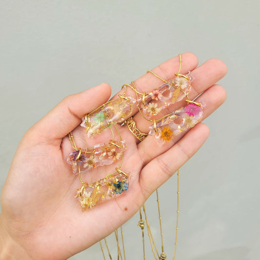 PR island necklace with mixed colors (random color)